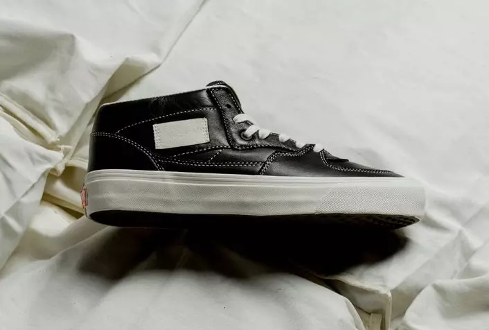 Bộ sưu tập Steve Caballero x Vans Vault Full Cab LX 28933_8