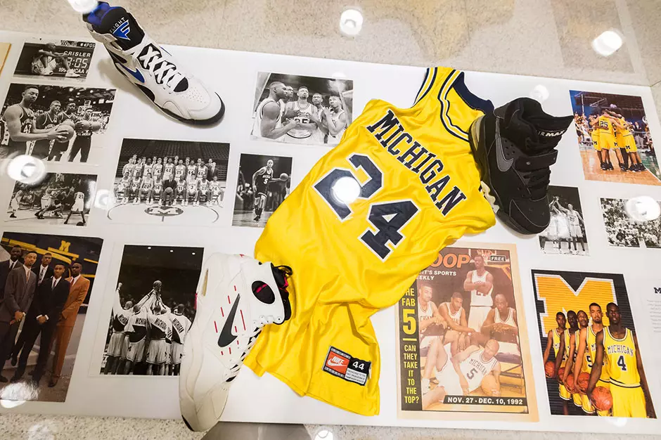 Jordan Brand Michigan Basketball Uniformer