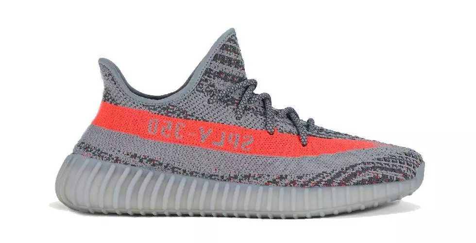 アディダス Yeezy 350 V2 ベルーガ