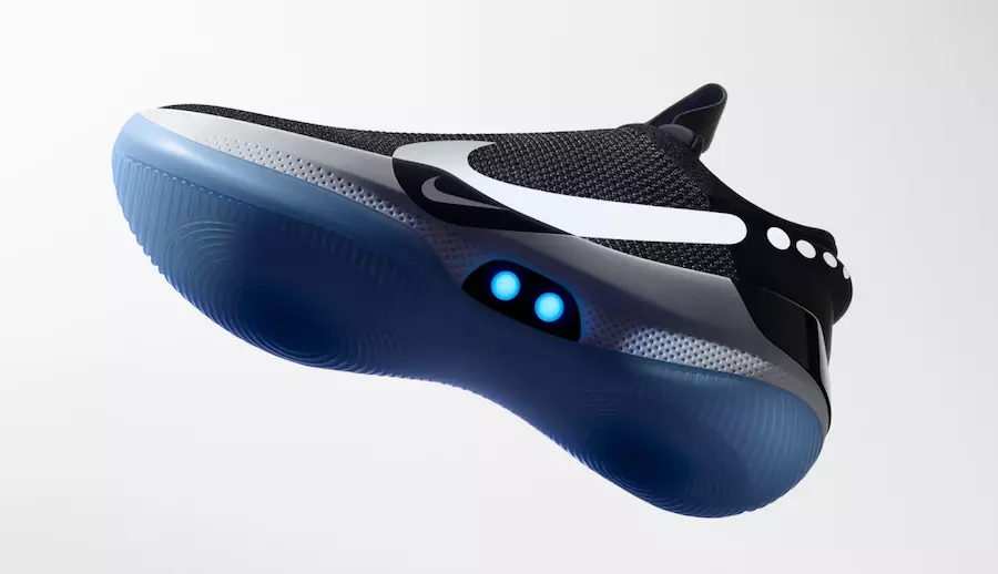 Nike Adapt BB מעלדונג טאָג פּרייסינג