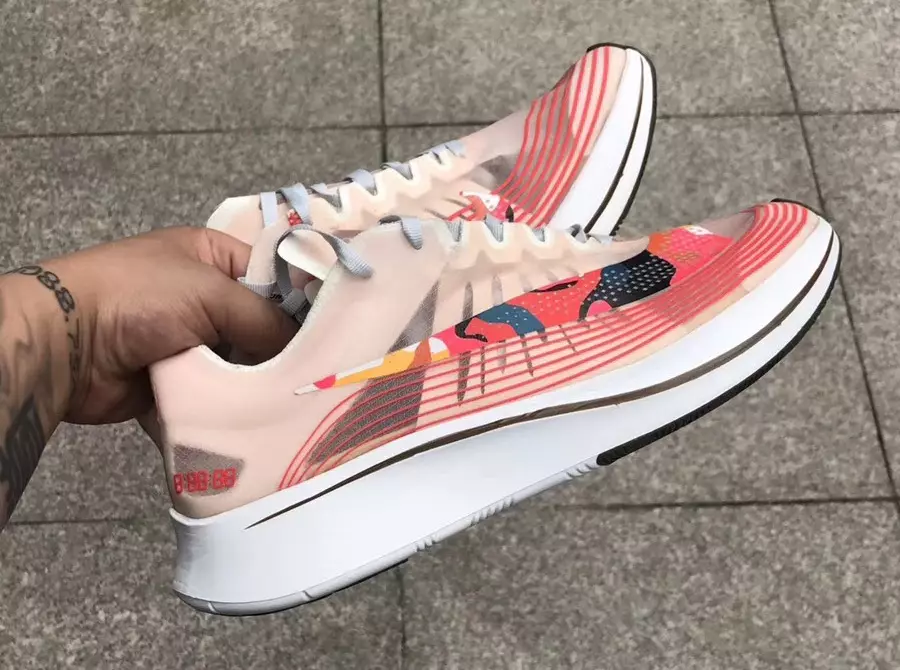 Камуфляжная галочка Nike Zoom Fly