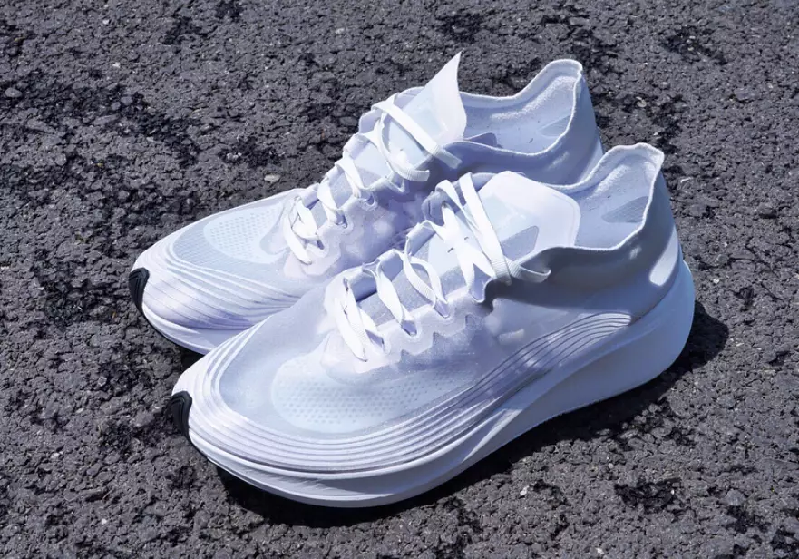 Nike Zoom Fly SP Triple Wit