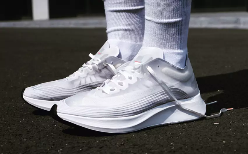 Nike Zoom Fly SP Triple Wit