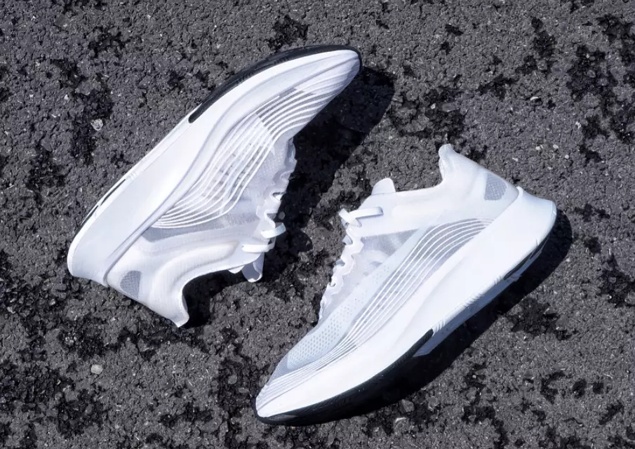 Nike Zoom Fly SP Triple Blanc