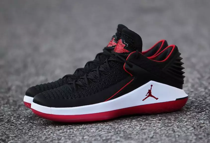 Air Jordan 32 Niddereg Bred AA1256-001