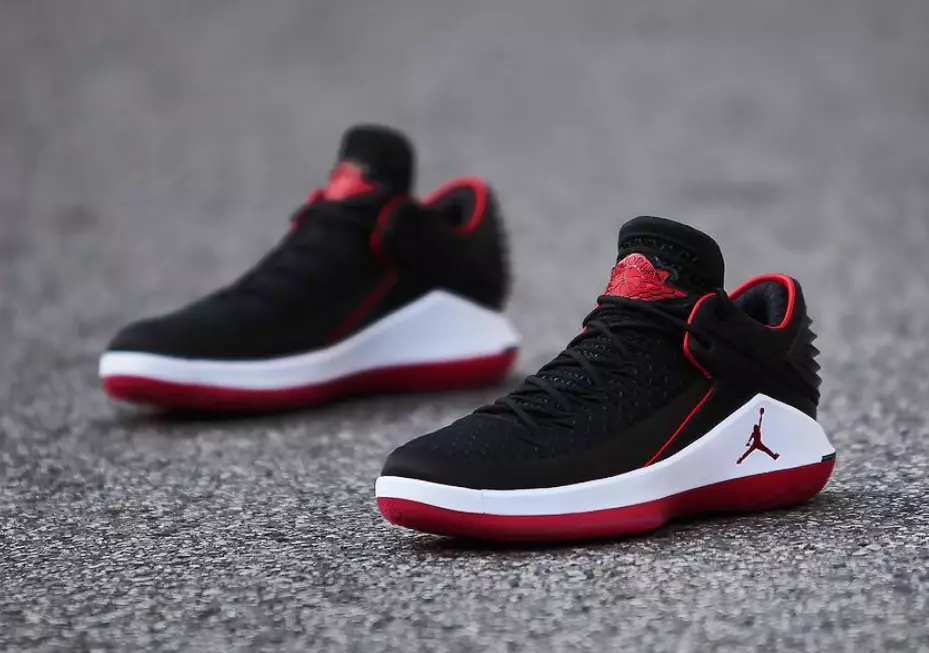 Air Jordan 32 Low Breed AA1256-001