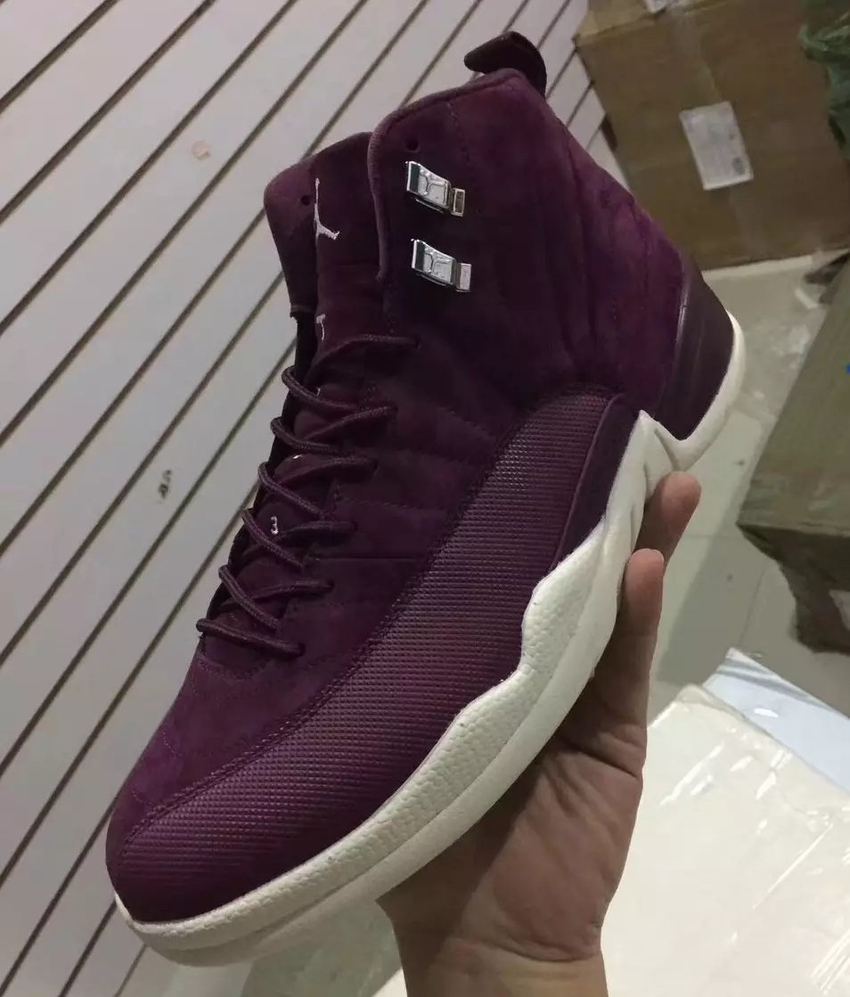 Jordan 12 Bordeaux