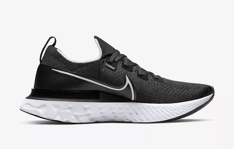 Nike React Infinity Run mustvalge CD4371-002 väljalaskekuupäev