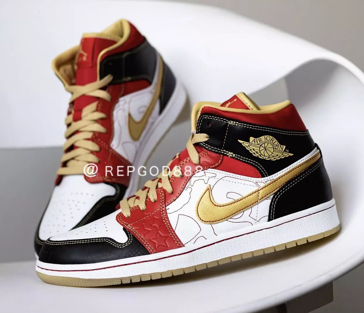 Air Jordan 1 Mëtt XQ DV0576-176 Release Datum