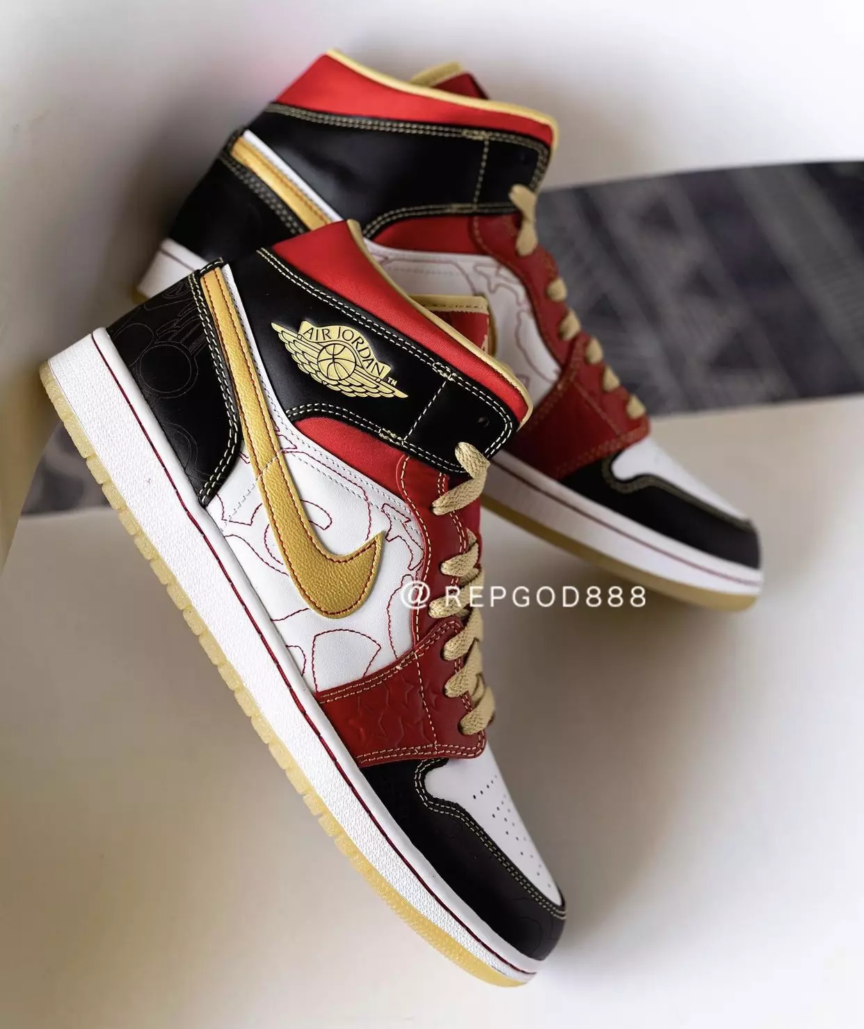 Ngày phát hành Air Jordan 1 Mid XQ DV0576-176