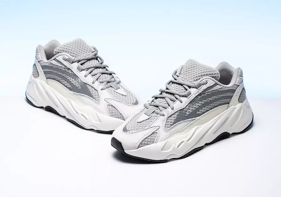 Adidas Yeezy 700 V2 Static EF2829 Дата выпуску