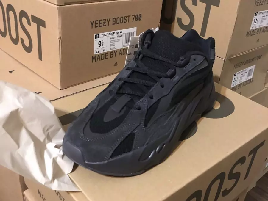 Adidas Yeezy Boost 700 V2 Vanta FU6684 Дата выпуска