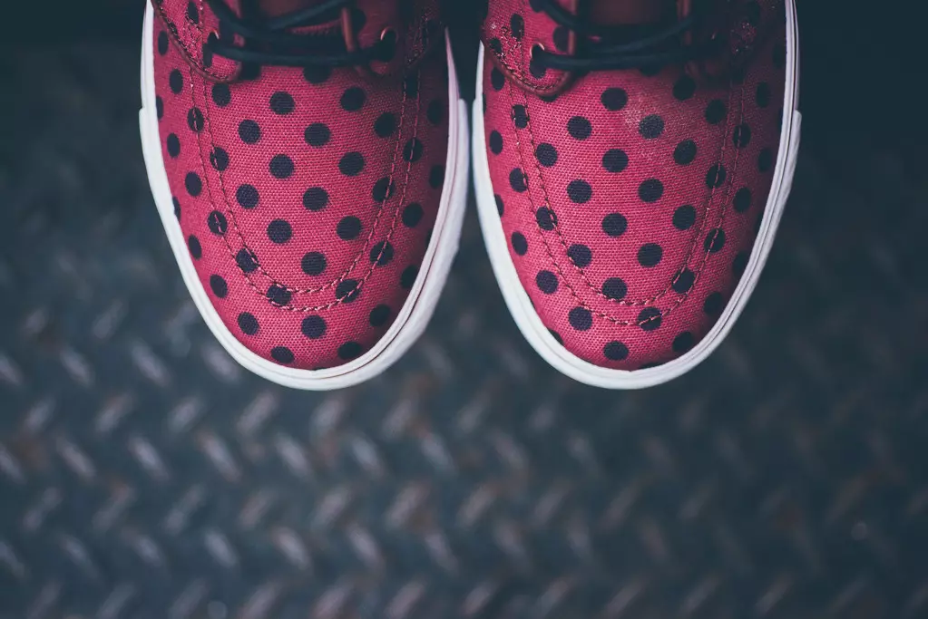 nike-sb-zoom-stefan-janoski-polka-dot-bordeaux-5