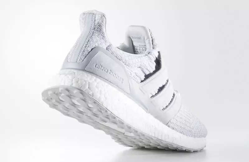 Regéierend Champ adidas Ultra Boost BW1116