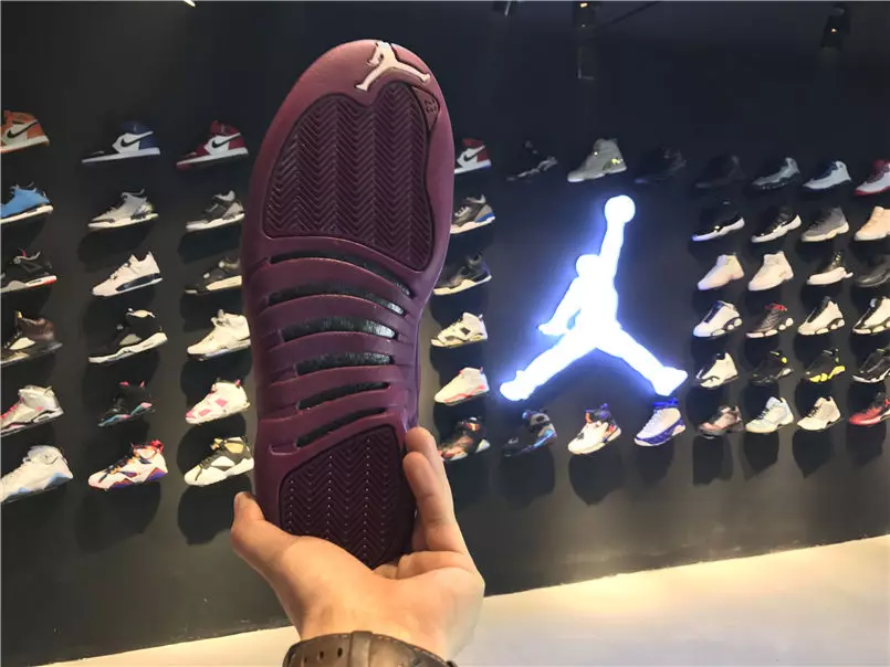 Ημερομηνία κυκλοφορίας PSNY Air Jordan 12 Bordeaux