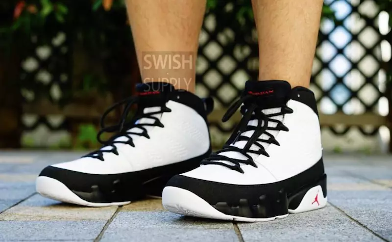 Air Jordan 9 Retro OG On-Feet