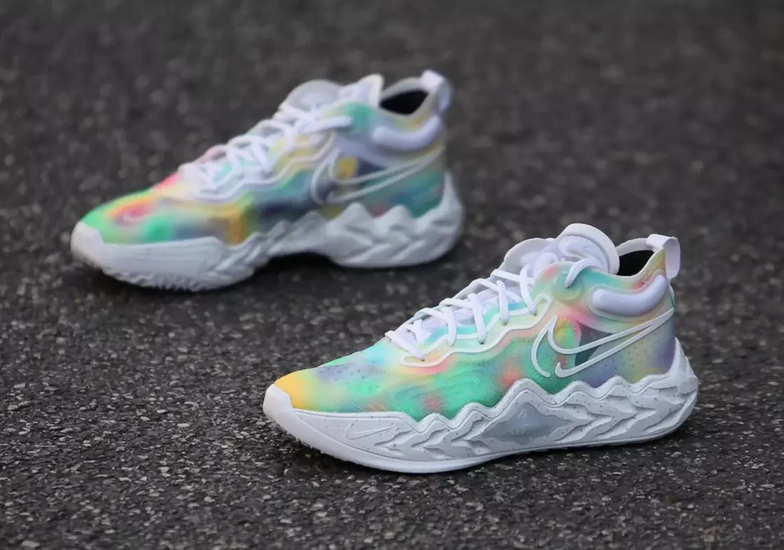 Санаи нашри Nike Air Zoom GT Run Pastel Tie-Dye