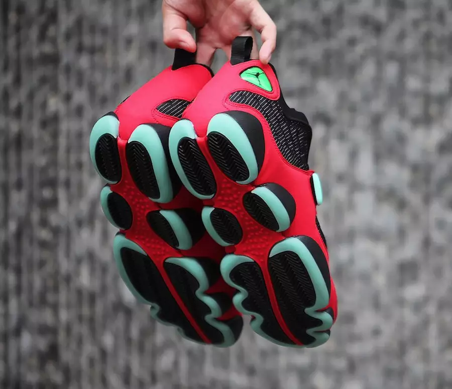 تاریخ انتشار Air Jordan 13 Tinker Bred