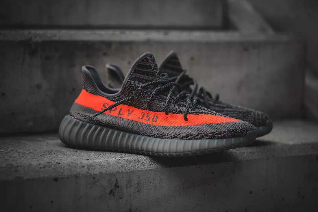 adidas Yeezy 350 Boost V2 Beluga Solar Rot