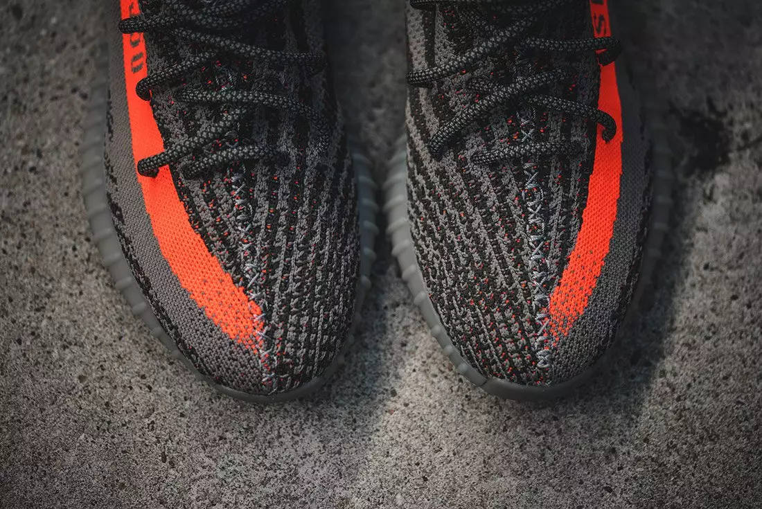 Adidas Yeezy 350 Boost V2 Beluga Solar Vermelho