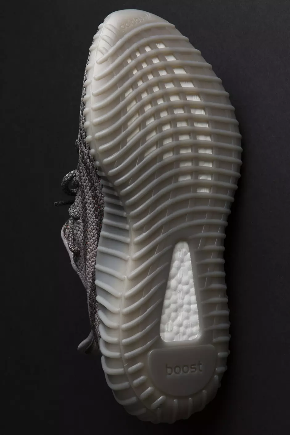 Yeezy 350 V2 Solar Röd Stål Grå Beluga