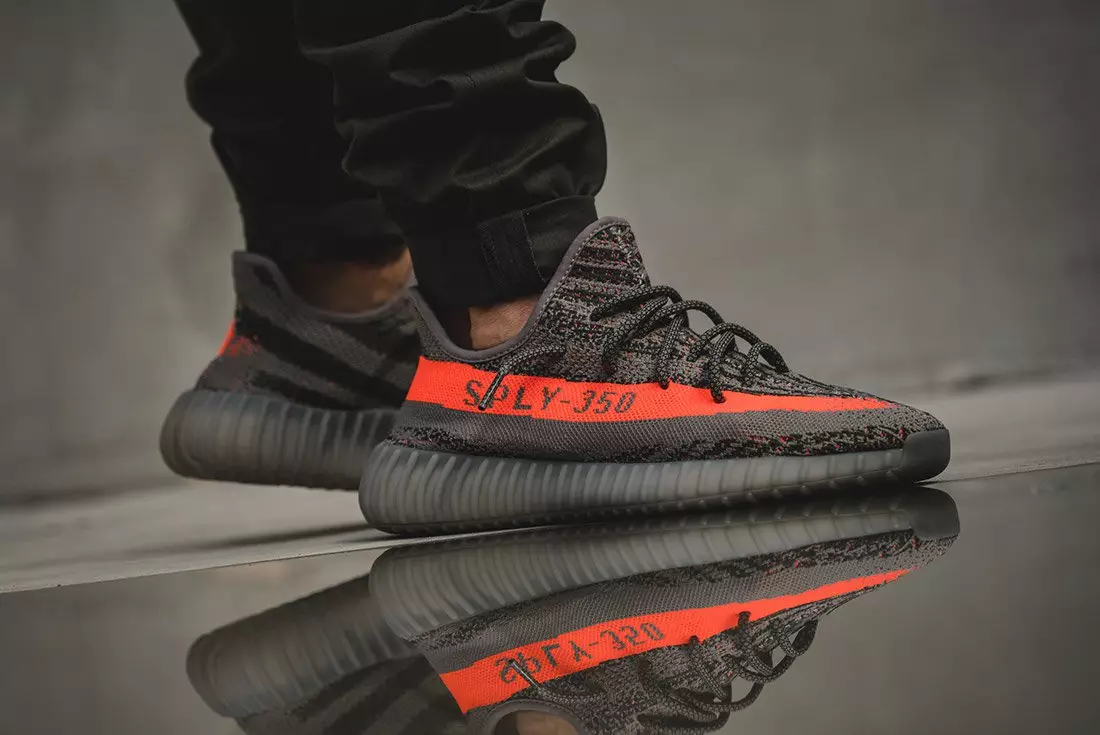 Adidas Yeezy 350 Boost V2 Beluga Solar Vermelho