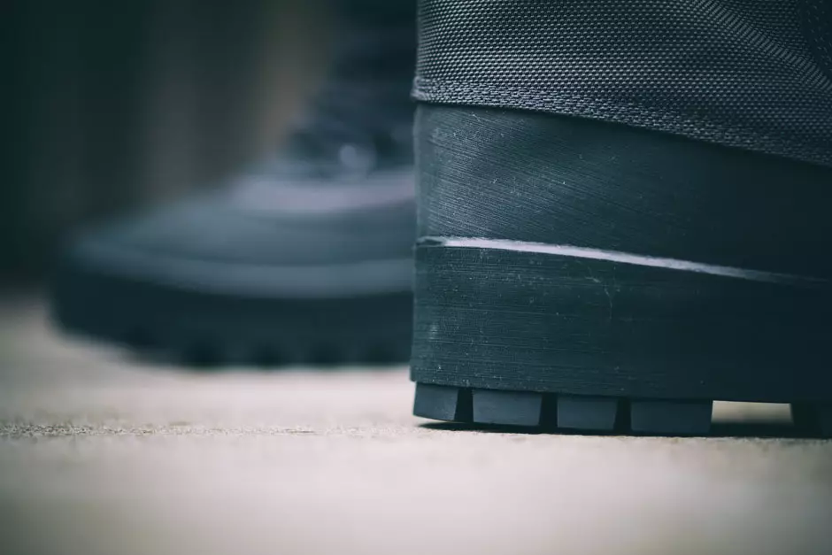 adidas Yeezy 950 Duckboot 출시일