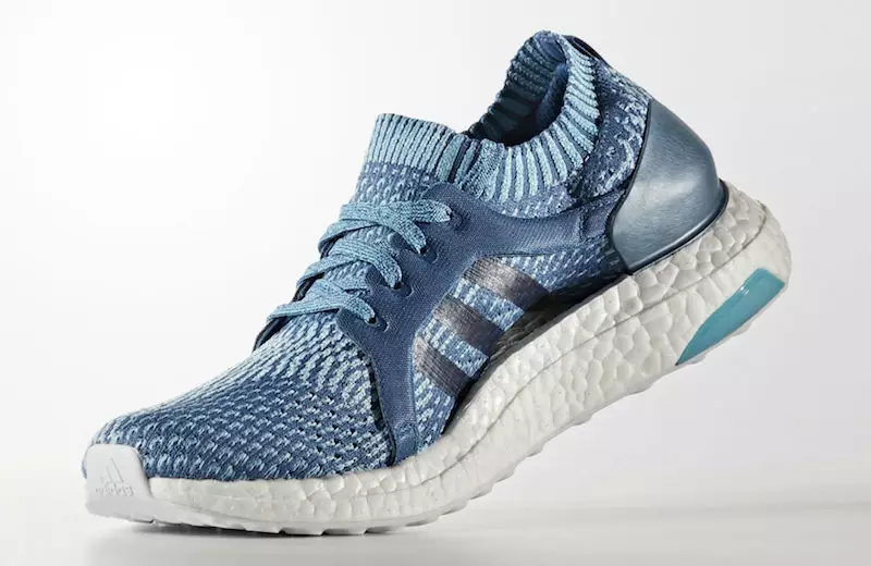 Parley x adidas Ultra Boost Blue Miehet Naiset