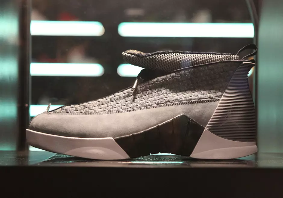 Collection Room Trophy Air Jordan 15