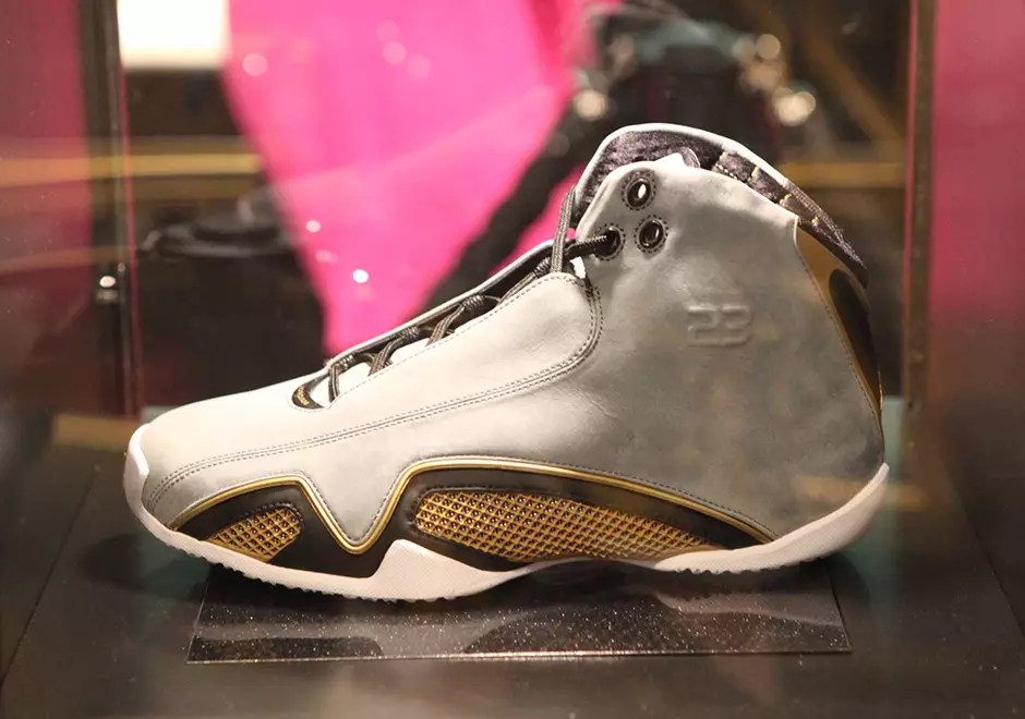 مجموعة غرف الجوائز Air Jordan 21