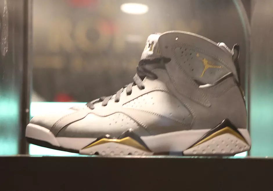 Air Jordan 7 цомын өрөөний цуглуулга