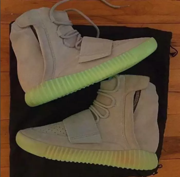 Qaranlıqda parıltı adidas Yeezy 750 Boost