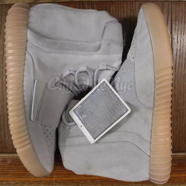 Сірі гумки adidas Yeezy 750 Boost