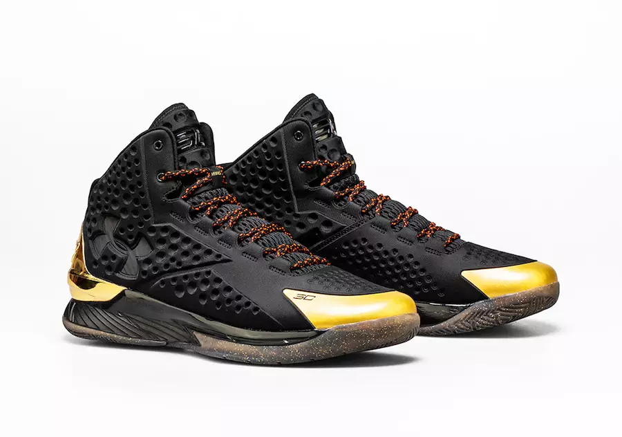 Shoe Palace x UA Curry Bright Lights Großes Bühnenpaket