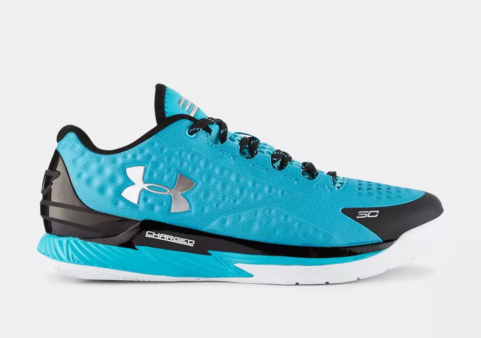 Armor Curry One Low Panthers altında