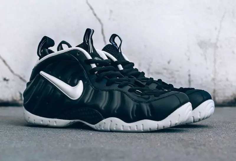 Doktor Doom Nike Air Foamposite