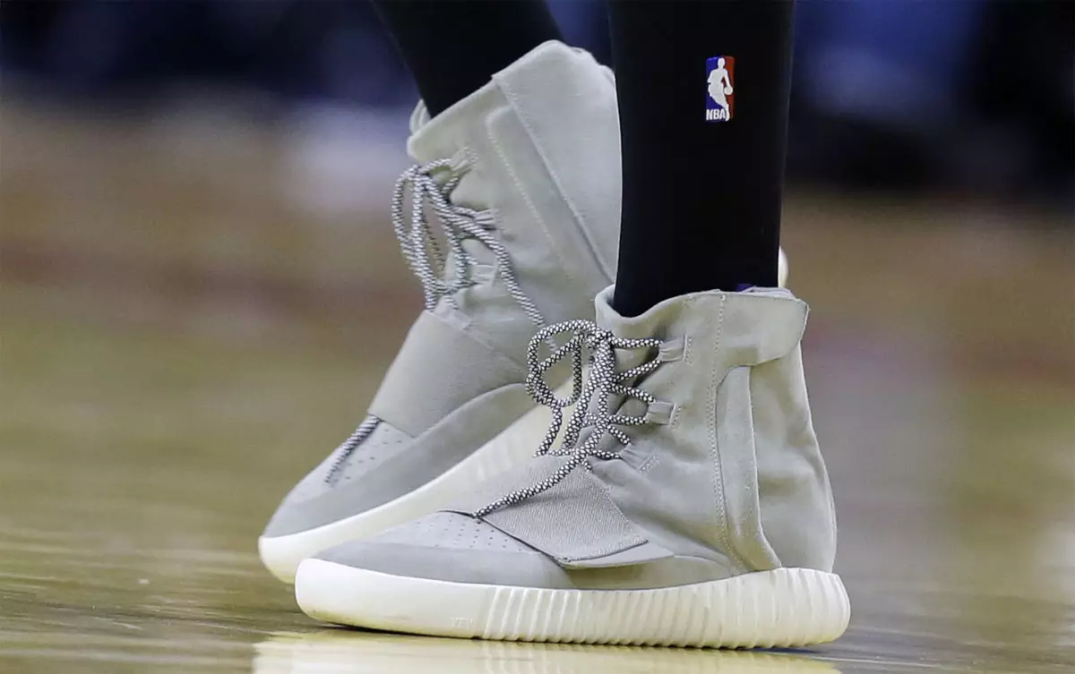 Nick Young adidas Yeezy 750 Boost Jeu