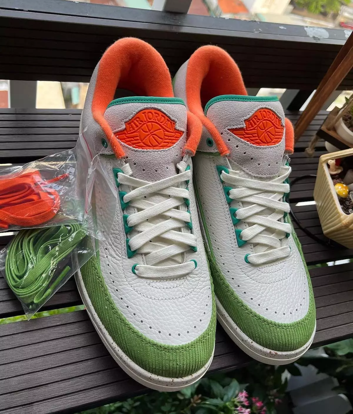 Prissättning för Titan Air Jordan 2 Low DV6206-183 Releasedatum