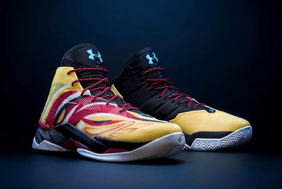 Pacchetto Viaggio verso l'eccellenza Under Armour Curry 2.5