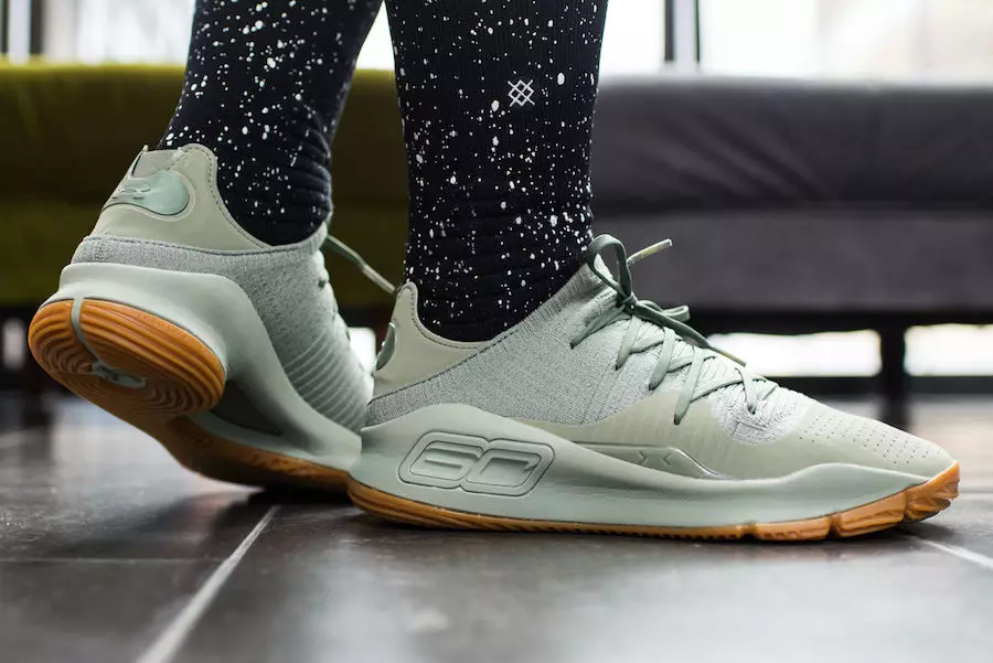 Under Armour Curry 4 Low Grove Groen