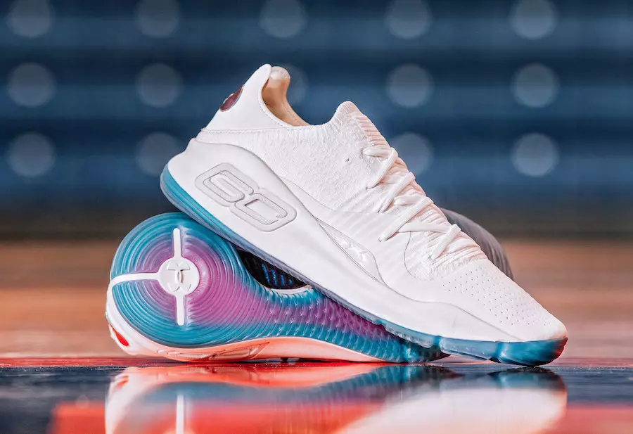 Under Armour Atbrīvojiet haosu Curry 4 Low Heat Seeker