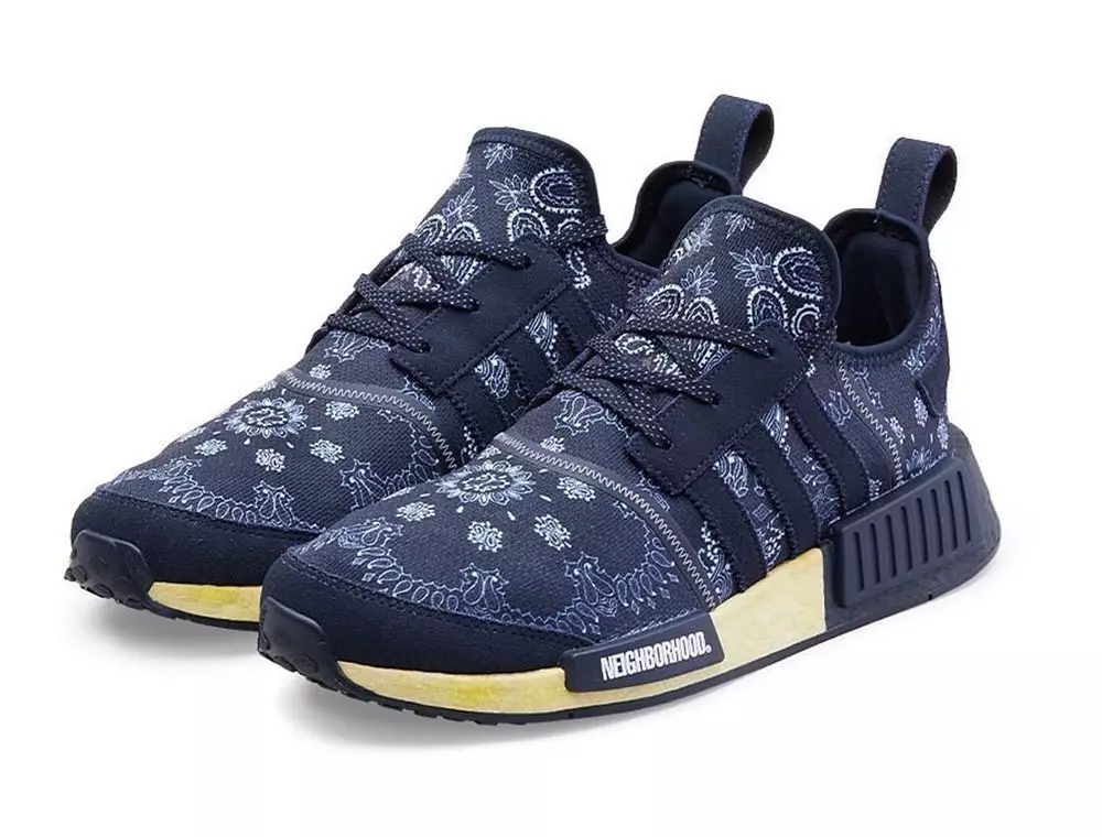 Соседство x adidas NMD R1 Пейсли дата выхода