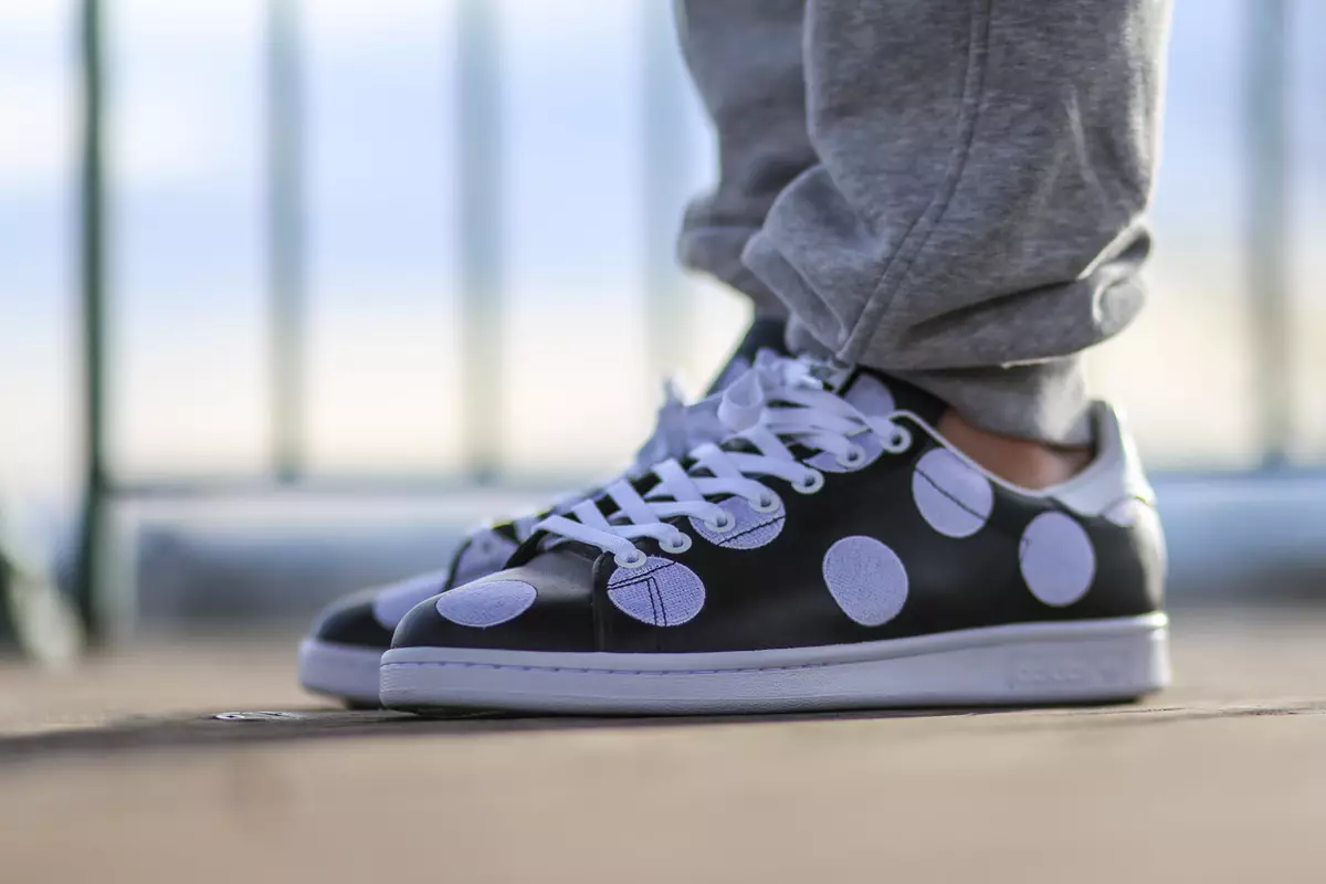 pharrell-adidas-stan-Smith-big-polka-dots-5