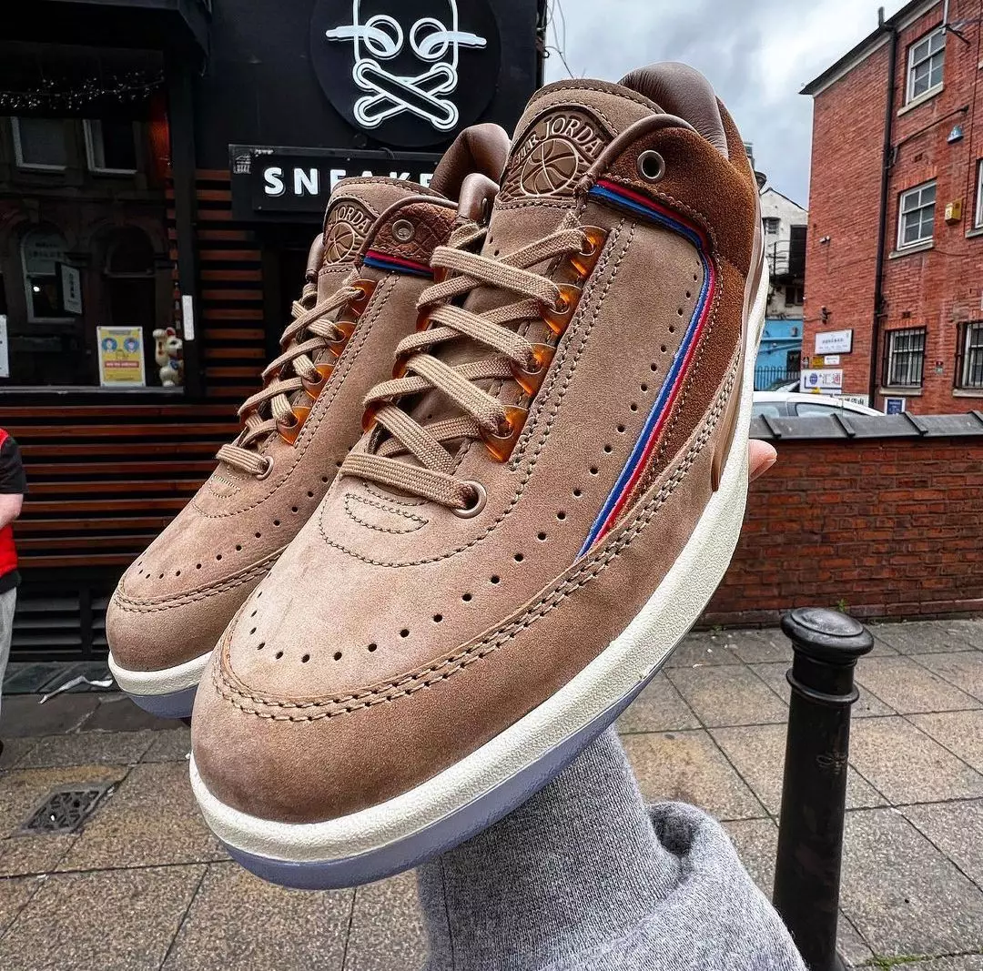 18 Air Jordan 2 နှိမ့် DV7129-222 ဖြန့်ချိသည့်ရက်စွဲ စျေးနှုန်း