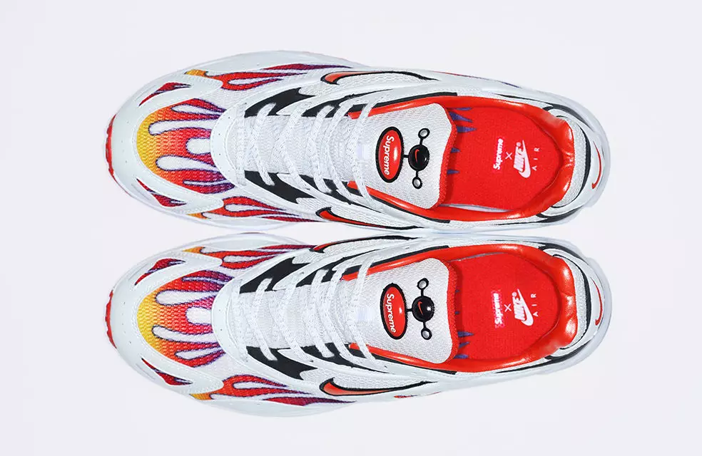 Supreme x Nike Zoom Streak Spectrum Plus