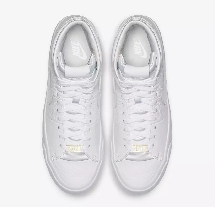 Nike Blazer Royal Triple White AR8830-100 Дата выпуску