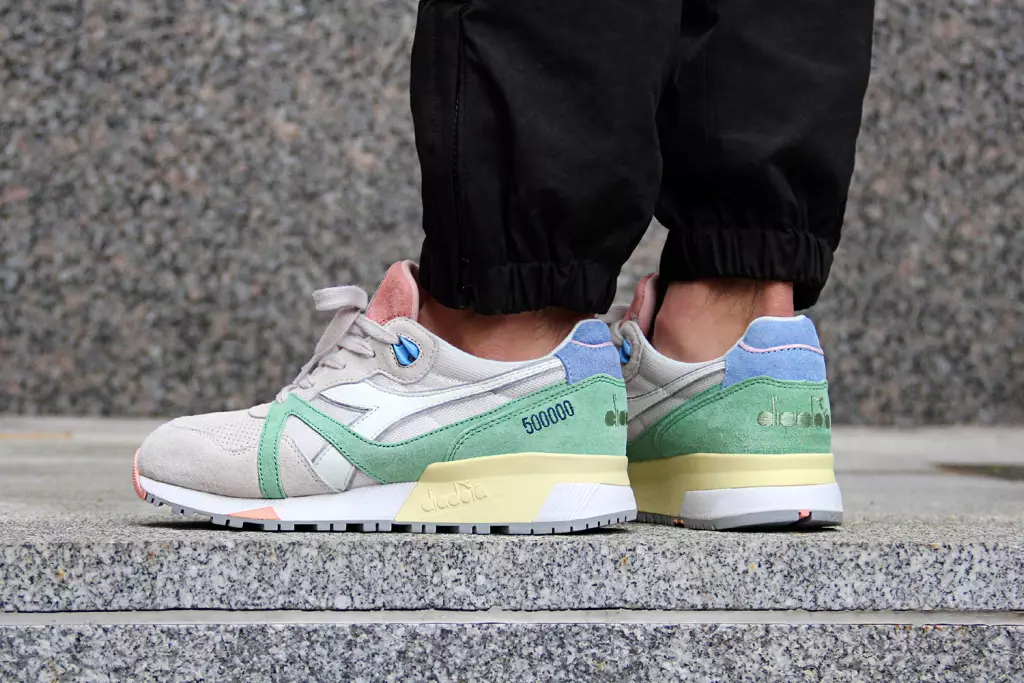 Các khái niệm Diadora Lira