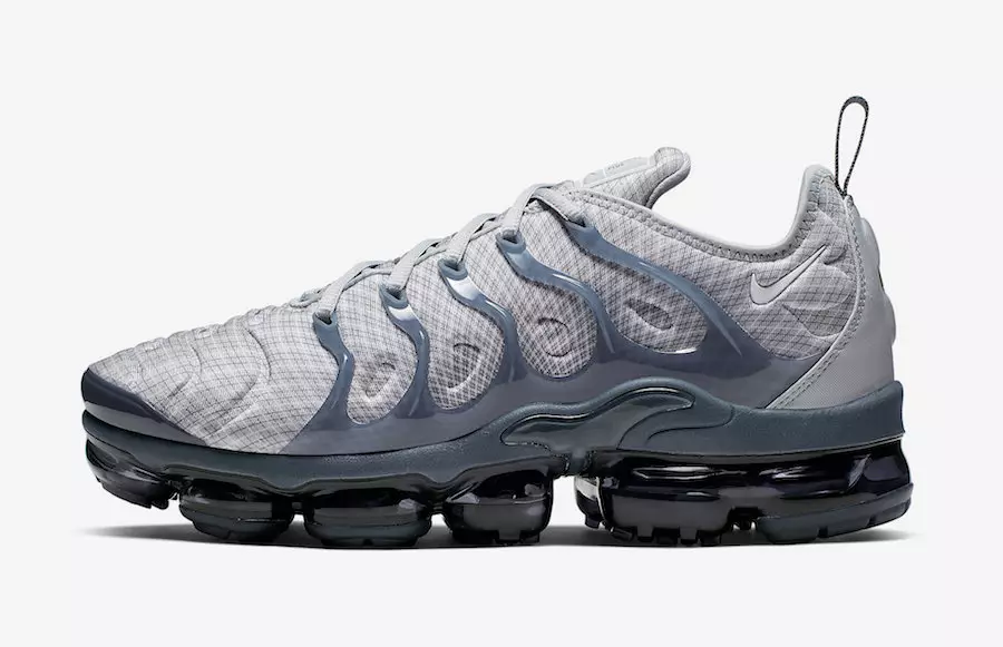 Nike Air VaporMax Plus Чоно Саарал Хар саарал худалдаанд гарсан огноо