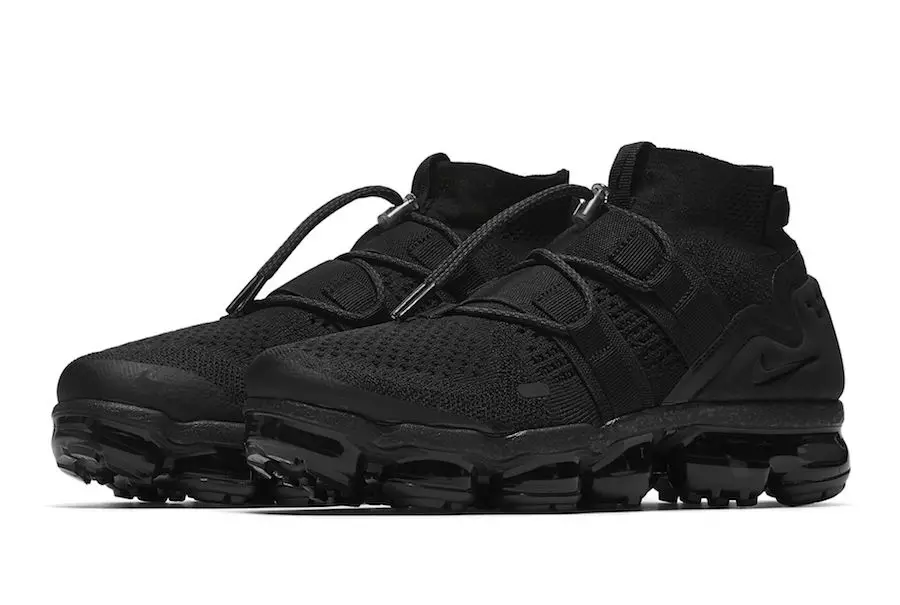 Nike Air VaporMax Flyknit Utility Triple Black