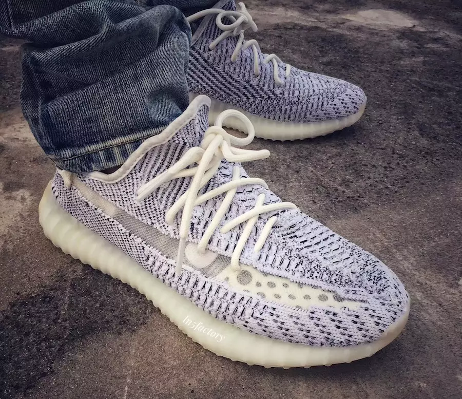 Дата выпуску статычных adidas Yeezy Boost 350